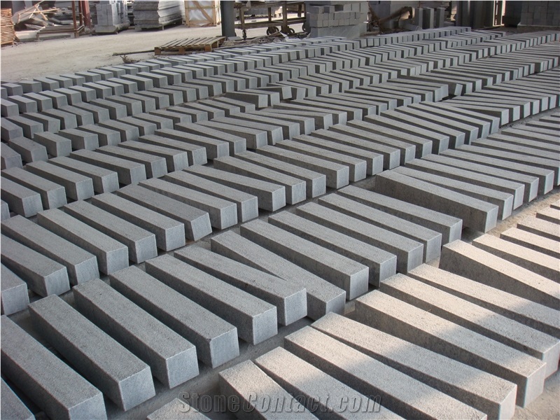 G654 Flamed Kerbstone, Graphite Grey, Padang Dark,Sesame Black, China Dark Grey Granite Flamed Kerbstone