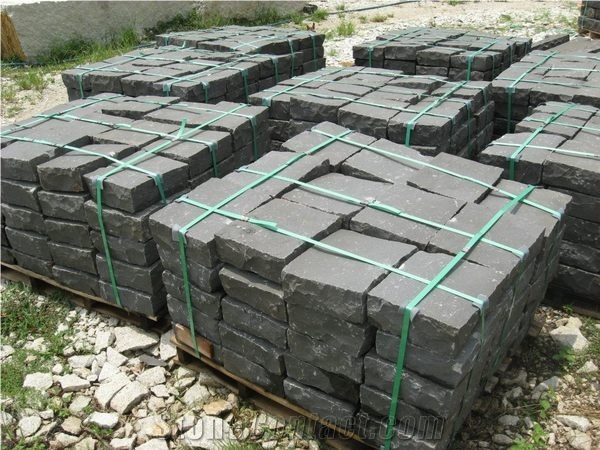 Cheap Price Red Granite Paving Stone, Walkway Pavers, Driveway Paving Stone, Cobble Stone on Net, Cube Stone