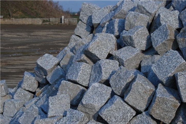 Grey Granite Cube Stone