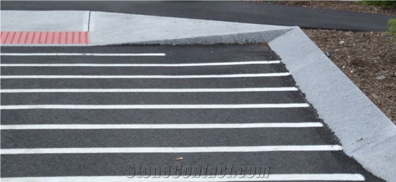 Barre Grey Granite Curbs