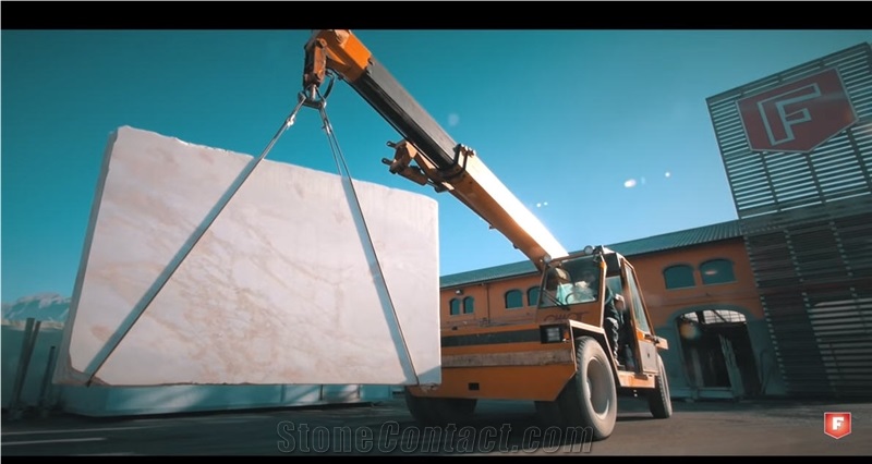 Bianco Carrara Campanili Marble Slabsd, White Marble Slabs Italy
