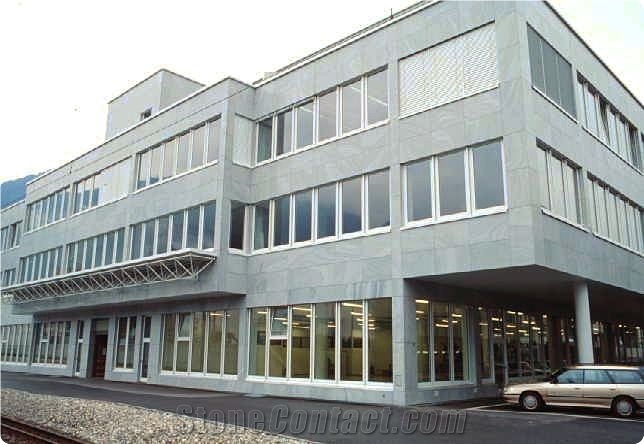 Rhein Quarzit Facade