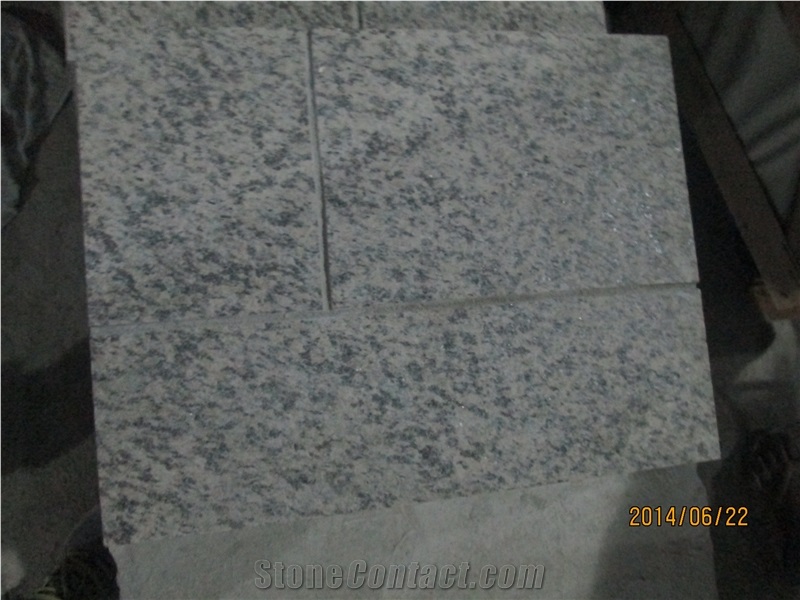 Tiger Skin Red Granite Tiles & Slabs, China Red Granite Tiles, Red Flamed Granite Slabs/Tiles