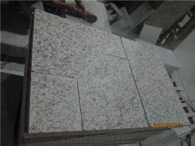 Tiger Skin Red Granite Tiles & Slabs, China Red Granite Tiles, Red Flamed Granite Slabs/Tiles