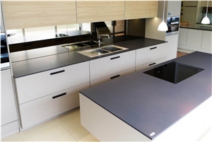 Engineered Stone with Finishing Pofile Mainly and Widely Used in Kitchen, Bathroom, Bar, School, Hospital and Other Public Place Projects