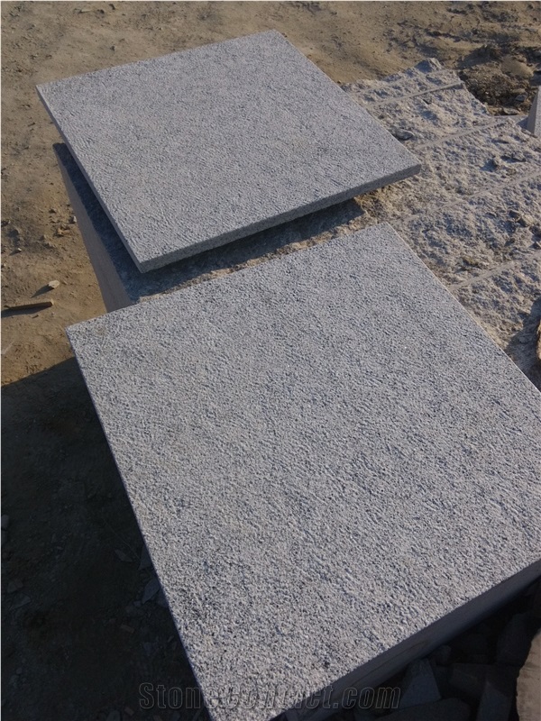 Chinese Dark Granite Bush Hammered Dark Grey Granite Tiles