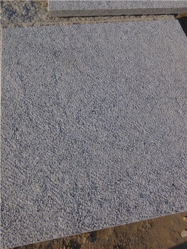Chinese Dark Granite Bush Hammered Dark Grey Granite Tiles