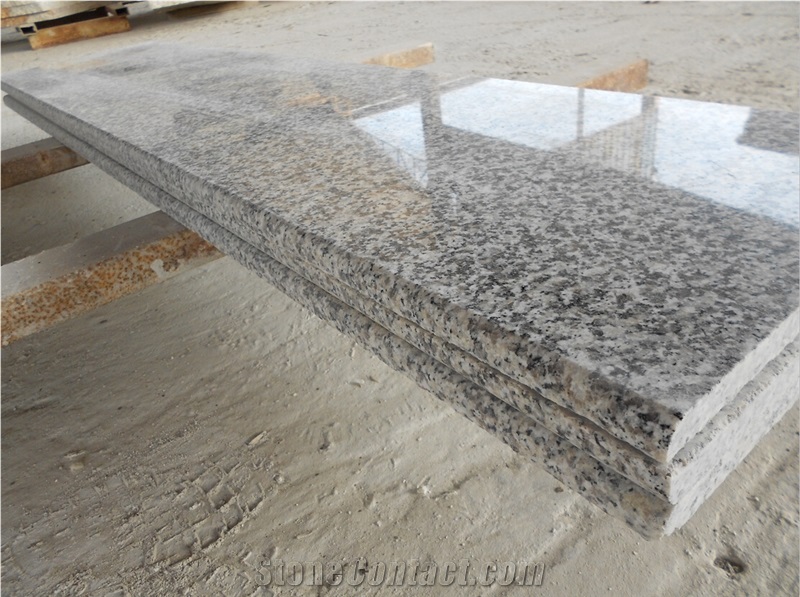 China Grey Granite Stairs & Steps, Stair Riser, Stair Treads