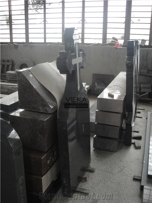 G654 Granite Tombstone & Monument,China Black Granite Gravestone & Cross Headstone Sesame Black China impala Padang Black pingnan zhima hei china nero new impala dark grey for Romania