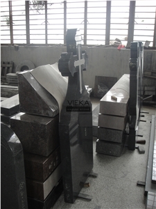 G654 Granite Tombstone & Monument,China Black Granite Gravestone & Cross Headstone Sesame Black China impala Padang Black pingnan zhima hei china nero new impala dark grey for Romania