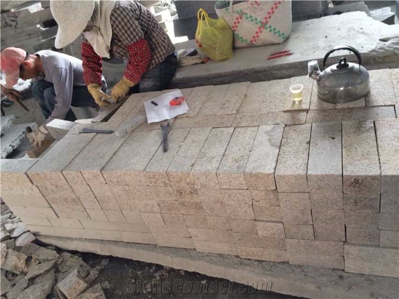 Yellow Rust Granite Cobble Stone & Cube Stone,Natural/Flamed/Sandblast Surface,Sizes Can Be Customized