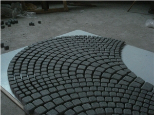 G684 Black Basalt Tumbled Paving Stone/Fuding Black Basalt Fan Shape Paving Stone/Cobble and Cube Stone