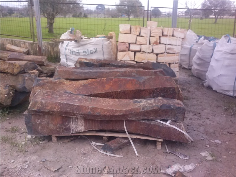 Garden Rock Columns, Boulders