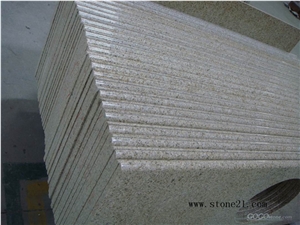 Chinese Dersert Gold Kichen Countertops, G682 Natural Stone Kitchen Worktops, Granite G682 Vanity Tops Chinese Dersert Gold Kichen Countertops, G682 Natural Stone Kitchen Worktops, Granite G682 Vanity Tops