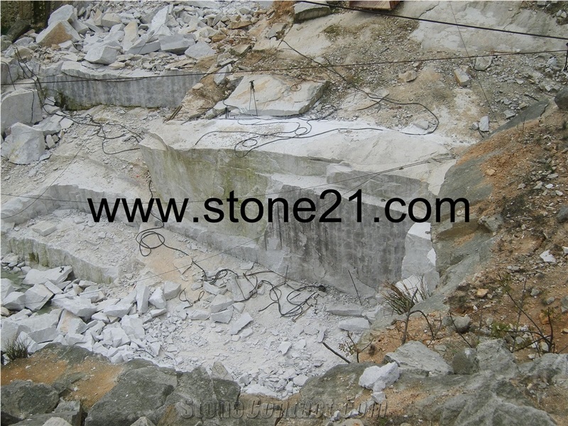 Pearl White Granite Stairs, Pearl White Granite Stair Treads