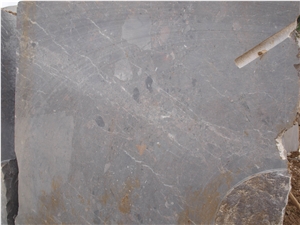 Kokkinovrachos Marble, Red-Rock Marble Blocks