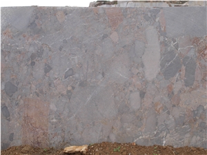 Kokkinovrachos Marble, Red-Rock Marble Blocks