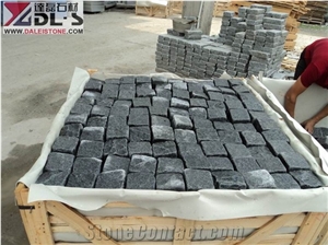 Cheap Popular G654 China Impala Granite Cobble Stone,Padang Dark Grey Paving Cube, Tumbled Finish, Garden Stepping Pavements, Walkway, Driveway, Blind Natural Stone Pavers, Outdoor Exterior Decoration