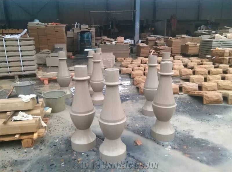 Sichuan Beige Sandstone Balustrade