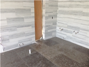 Straight Veins White Marble Bath Design