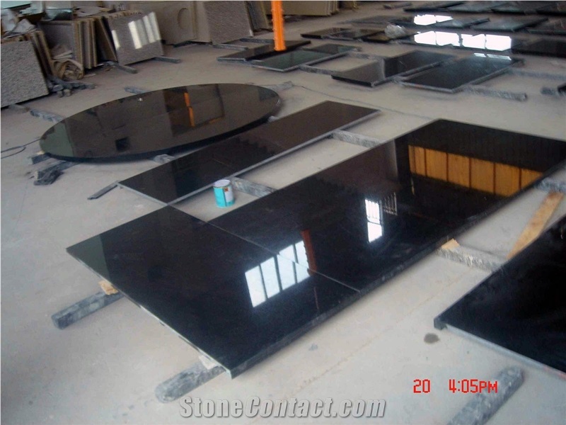 Indian Black Galaxy Granite Kitchen Countertops/Island Tops/Worktop