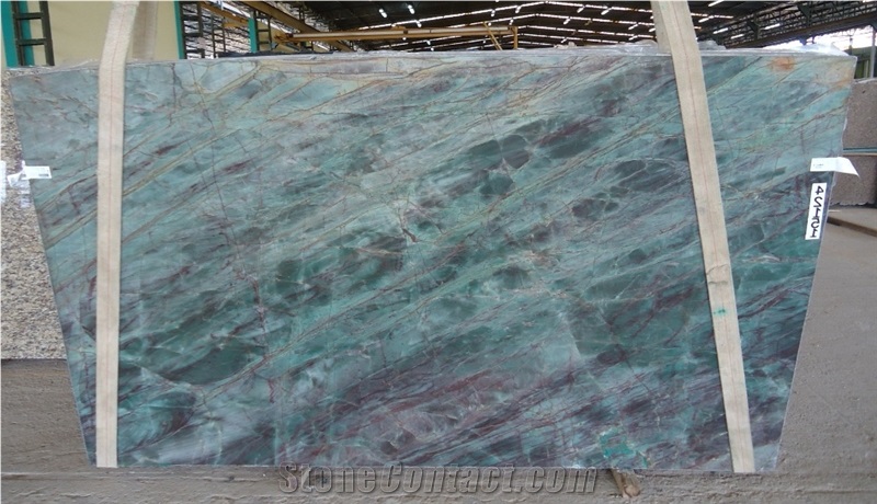 Verde Esmeralda Quartzite Slabs, Verde Smeraldo Quartzite, Green Quartzite Slabs