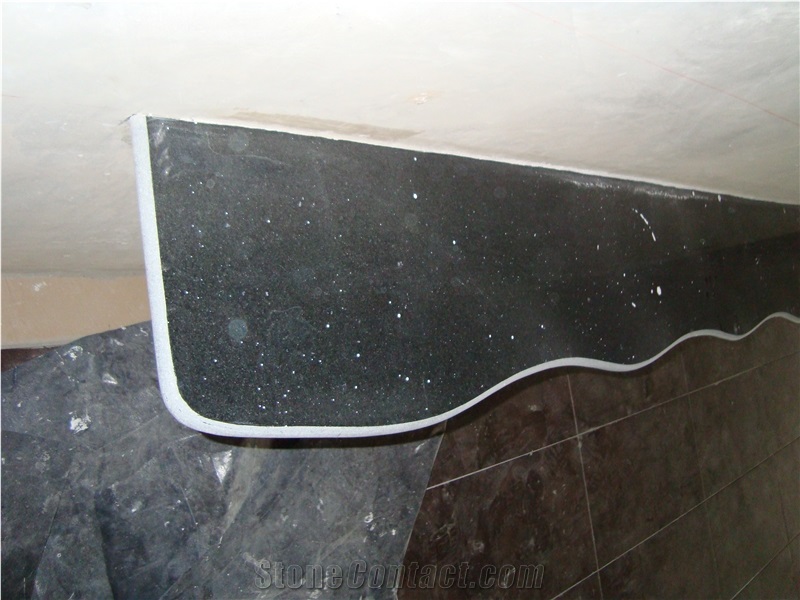 French Vanilla Slate Mosaic Border