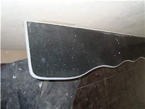 French Vanilla Slate Mosaic Border