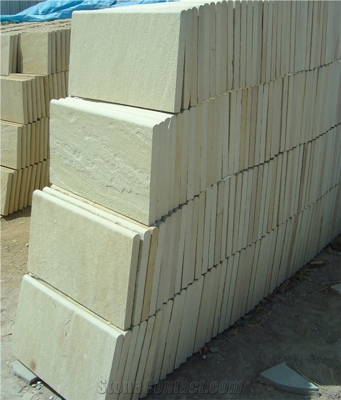 Mint Yellow Pool Coping Sandstone