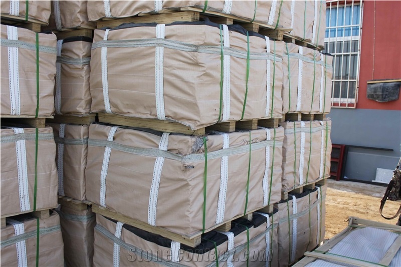 G341 Cobble Stones in Bags Packing