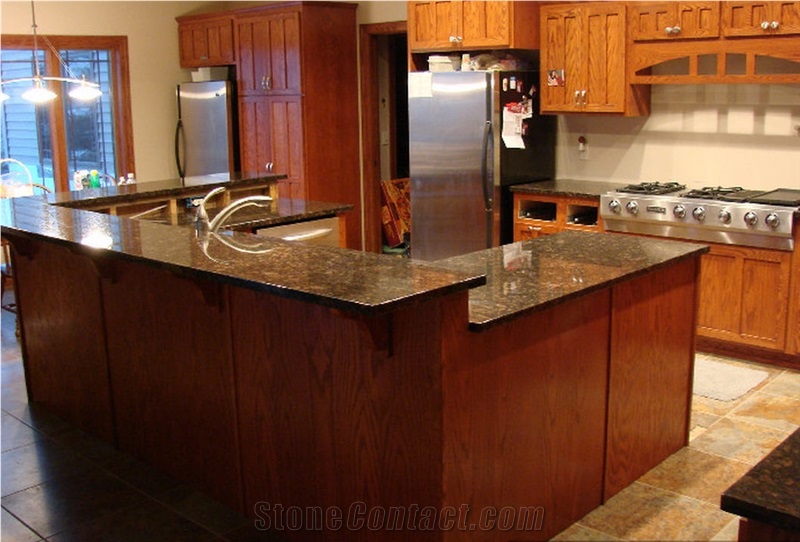 Sucuri Brown Granite Countertop