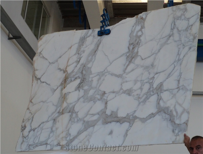 Calacatta Oro Gold Slabs Lastre