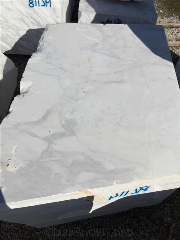 Calacatta Oro Gold Slabs Lastre