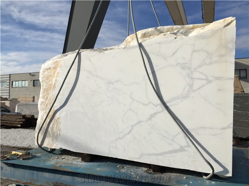 Calacatta Oro Gold Slabs Lastre