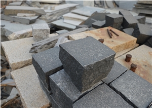 G308 Black Pavers Cubes Boarders