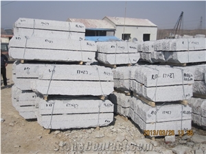G341 Finland Granite Kerbs R-Stone Sawn Quality