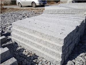 G341 Grey Granite Palisade B.H.And Pineappled