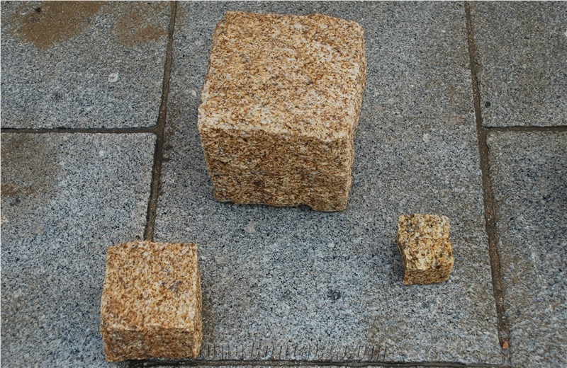 G350 Granite Yellow Bush Hammered Cube Stone