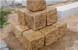G350 Granite Yellow Bush Hammered Cube Stone