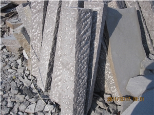 Grey Columns Pineappled