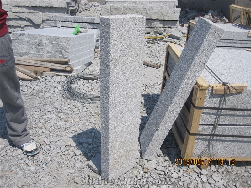 Grey Columns Pineappled