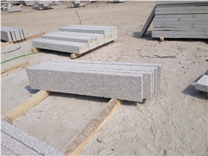 Grey Columns Pineappled