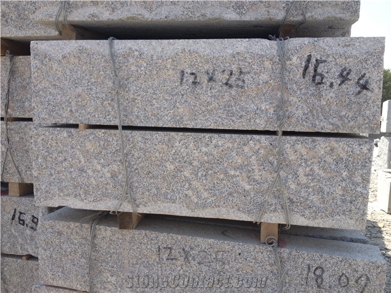 Kerbstone Grey Flamed/Bush Hammered