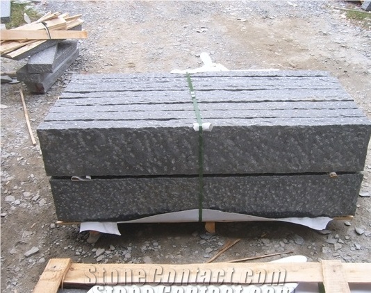 Pineappled Palisades Columns Dark Grey G654, G654 Granite Palisades
