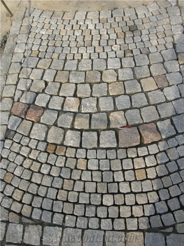 Grey Ukraine Granite Cube Stone Improved