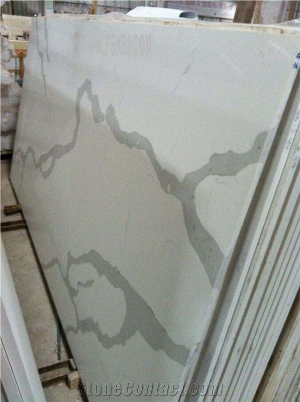 Ceasarstone Quality Clacatta Veined Quartz Stone Tiles & Slabs for Commerical Projects