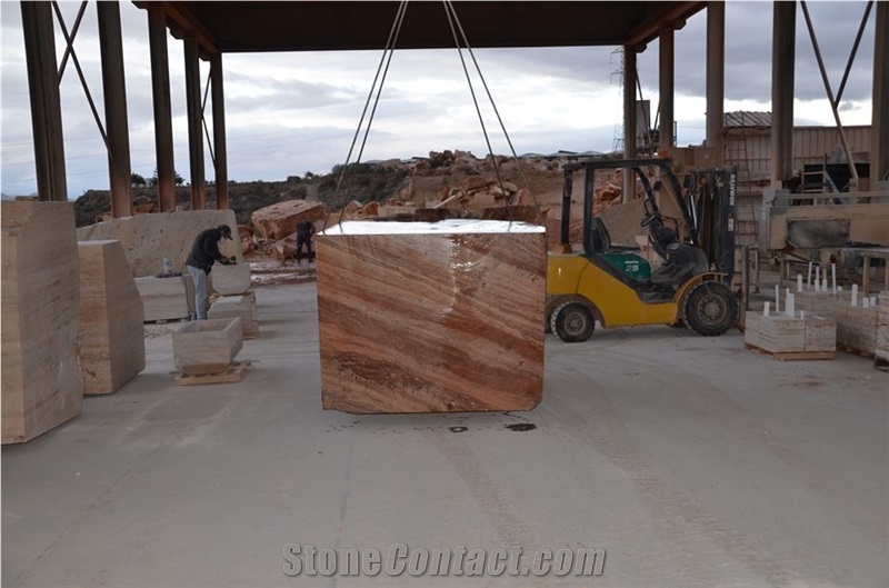 Travertino Rojo Blocks, Red Travertine Blocks Spain