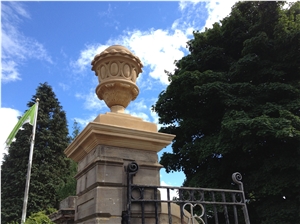 Blaxter Sandstone Gate Post Top Finials