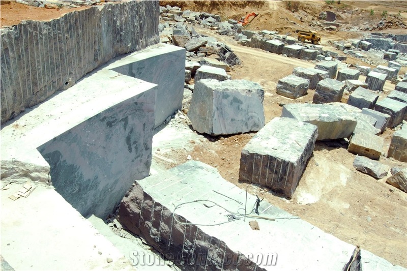 Indian Aurora Granite Blocks