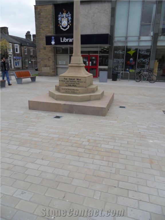 Albion Place Woodkirk Buff Diamond Sawn